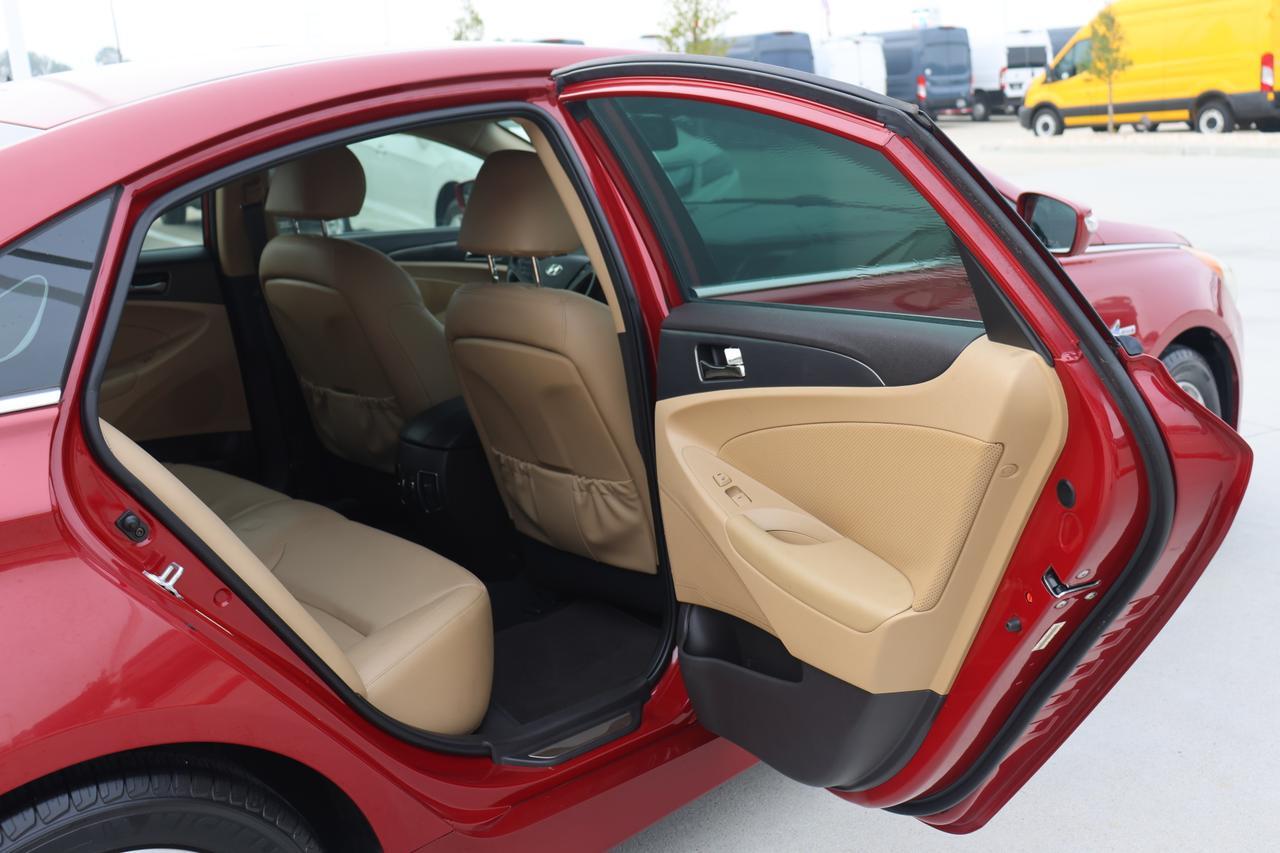 2013 HYUNDAI SONATA HYBRID Houston TX