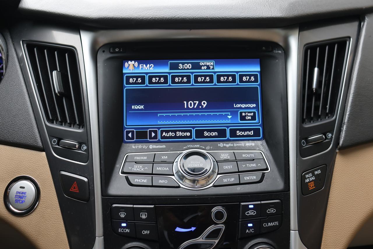 2013 HYUNDAI SONATA HYBRID Houston TX