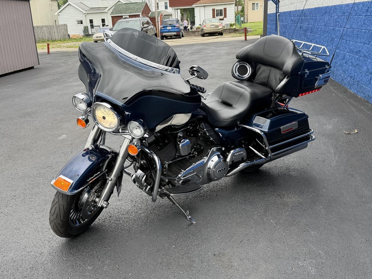 2013 Harley-Davidson FLHTCU Ultra Classic Electra Glide Connellsville PA
