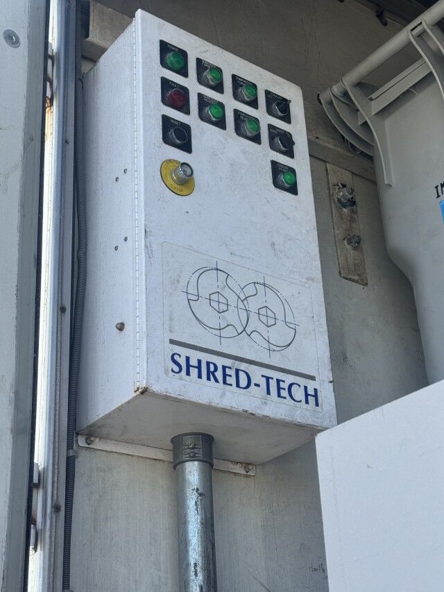 2013 Hino 338 18' Shred It Box Truck Henrico VA