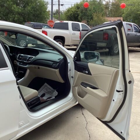 2013 Honda Accord EX-L photo 10