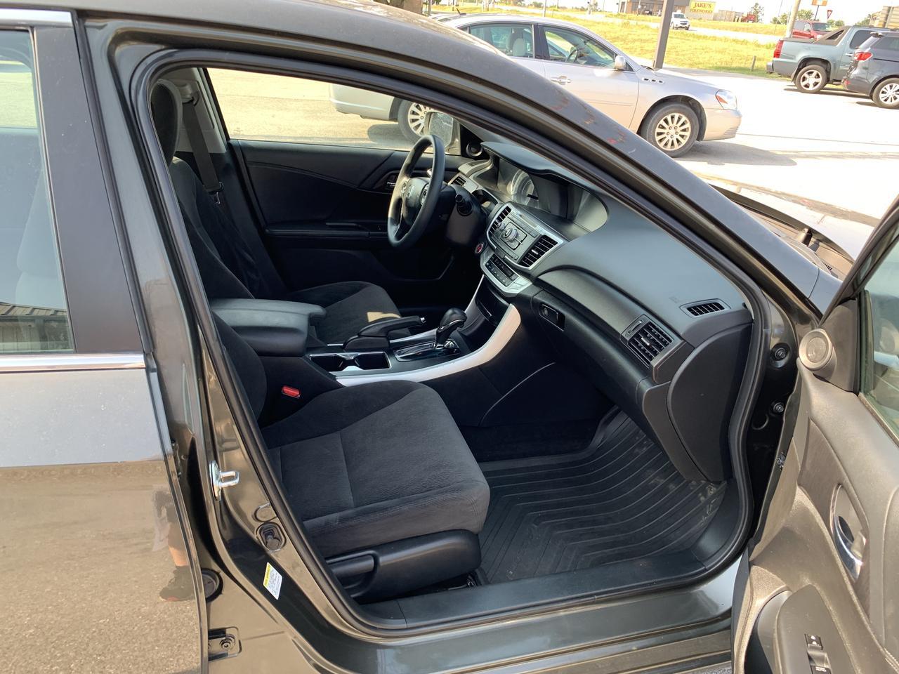 2013 Honda Accord EX Sedan 4D Aurora MO