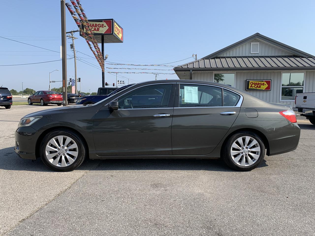 2013 Honda Accord EX Sedan 4D Aurora MO