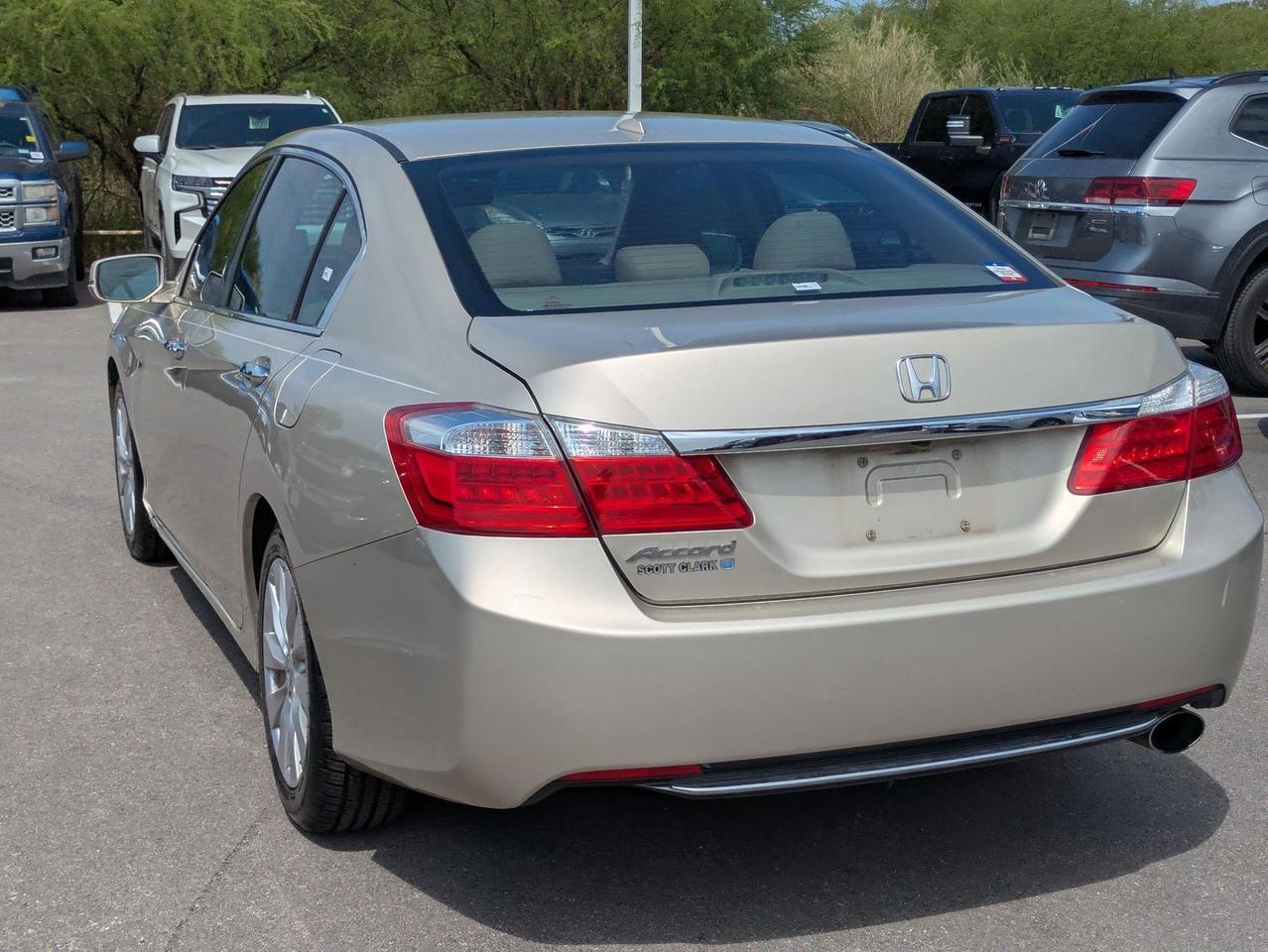 2013 Honda Accord Sdn EX-L Castroville TX