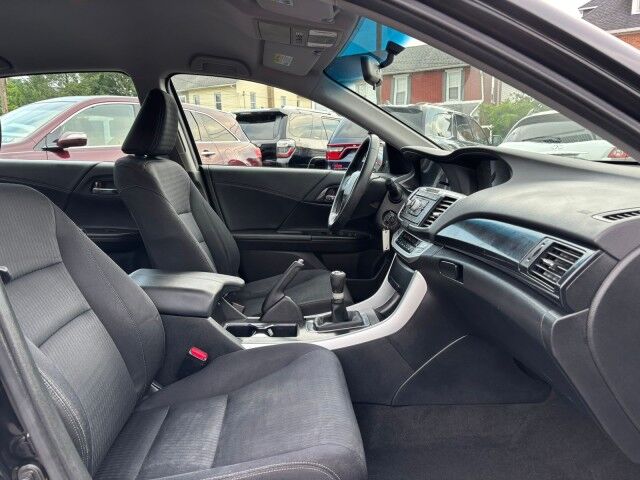 2013 Honda Accord Sdn Sport Whitehall PA