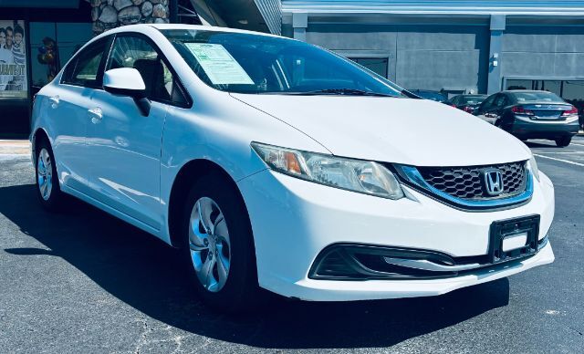 2013 Honda Civic- SD/SAR LX Sedan 5-Speed AT