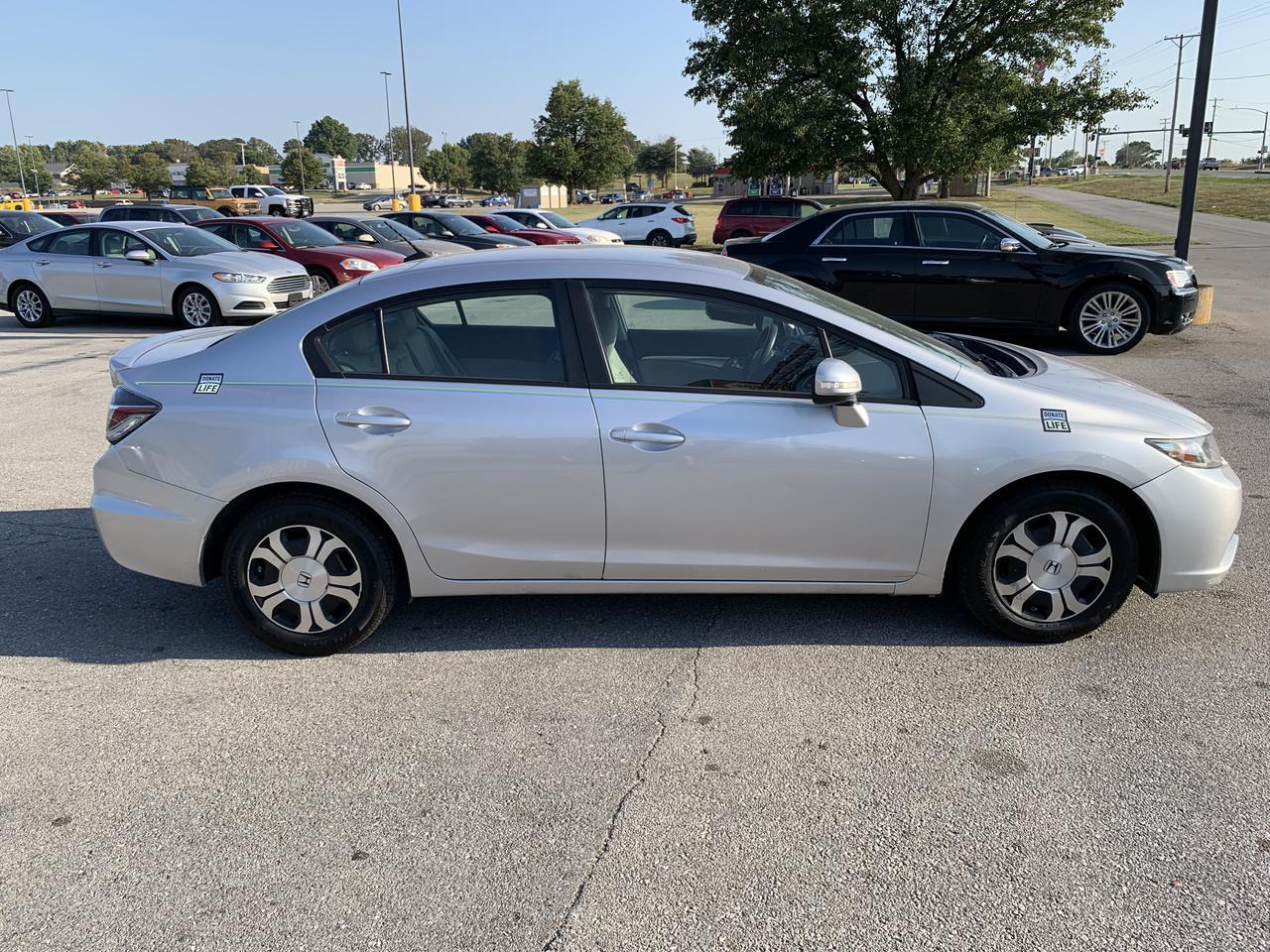 2013 Honda Civic Hybrid Sedan 4D Aurora MO