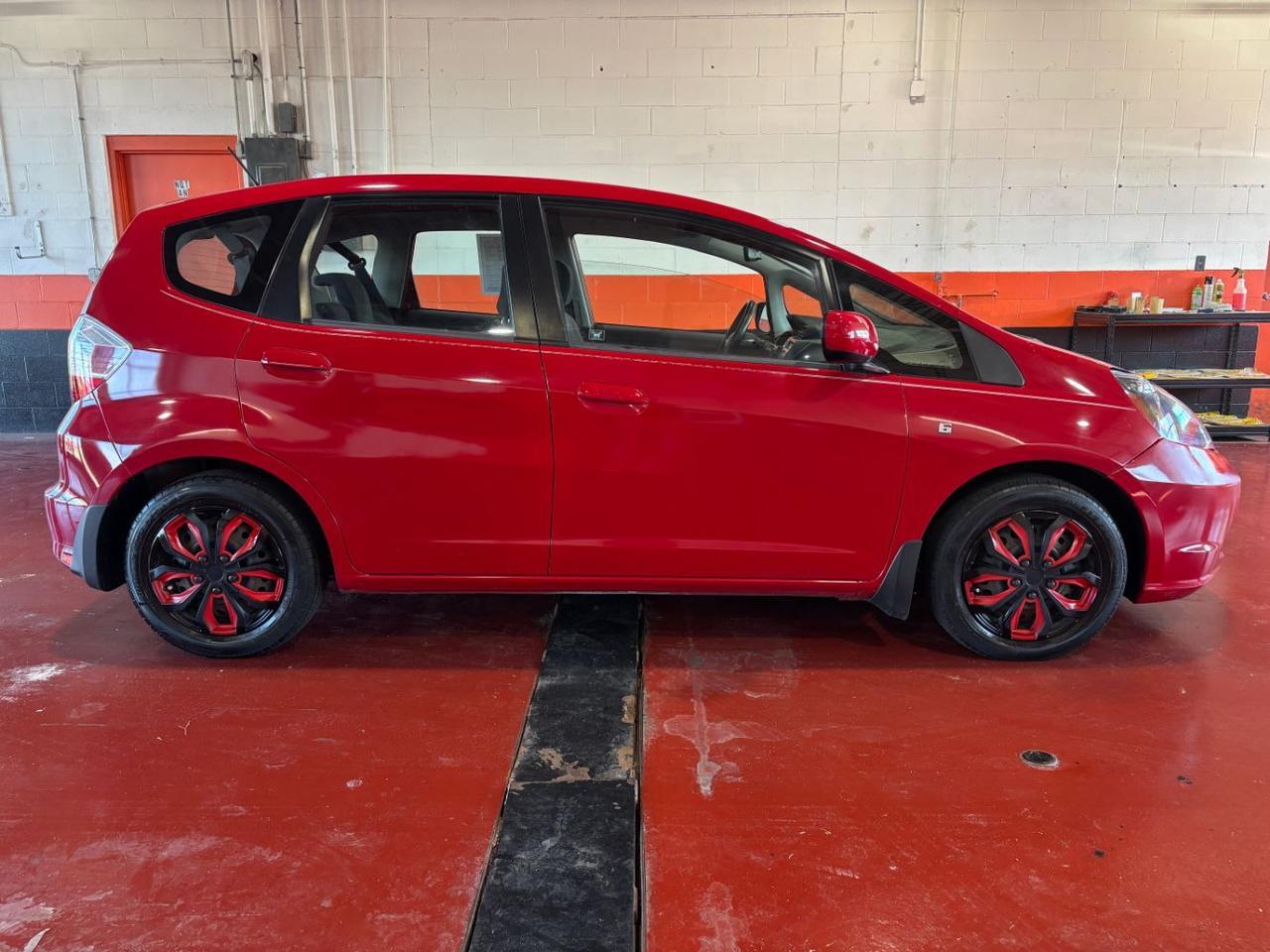 2013 Honda Fit 5-Speed AT