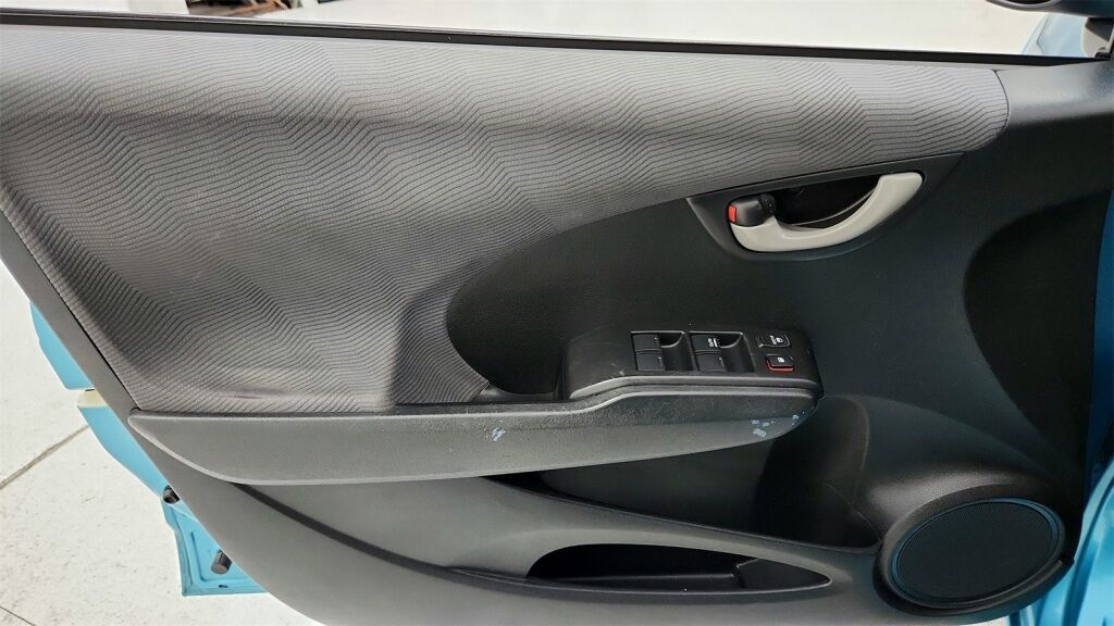 2013 Honda Fit Base Laurel MD