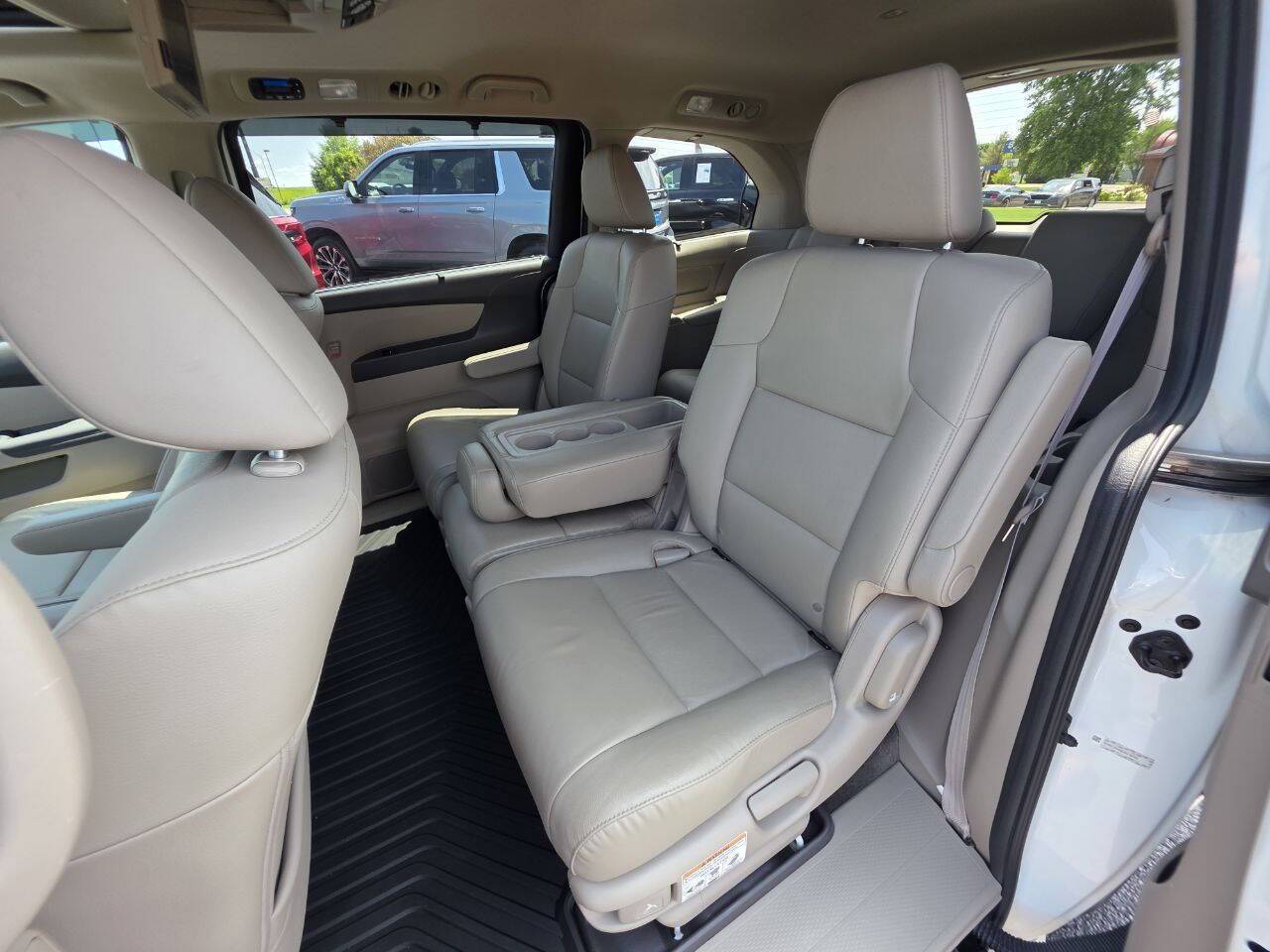 2013 Honda Odyssey Touring 4dr Mini Van Eldridge IA