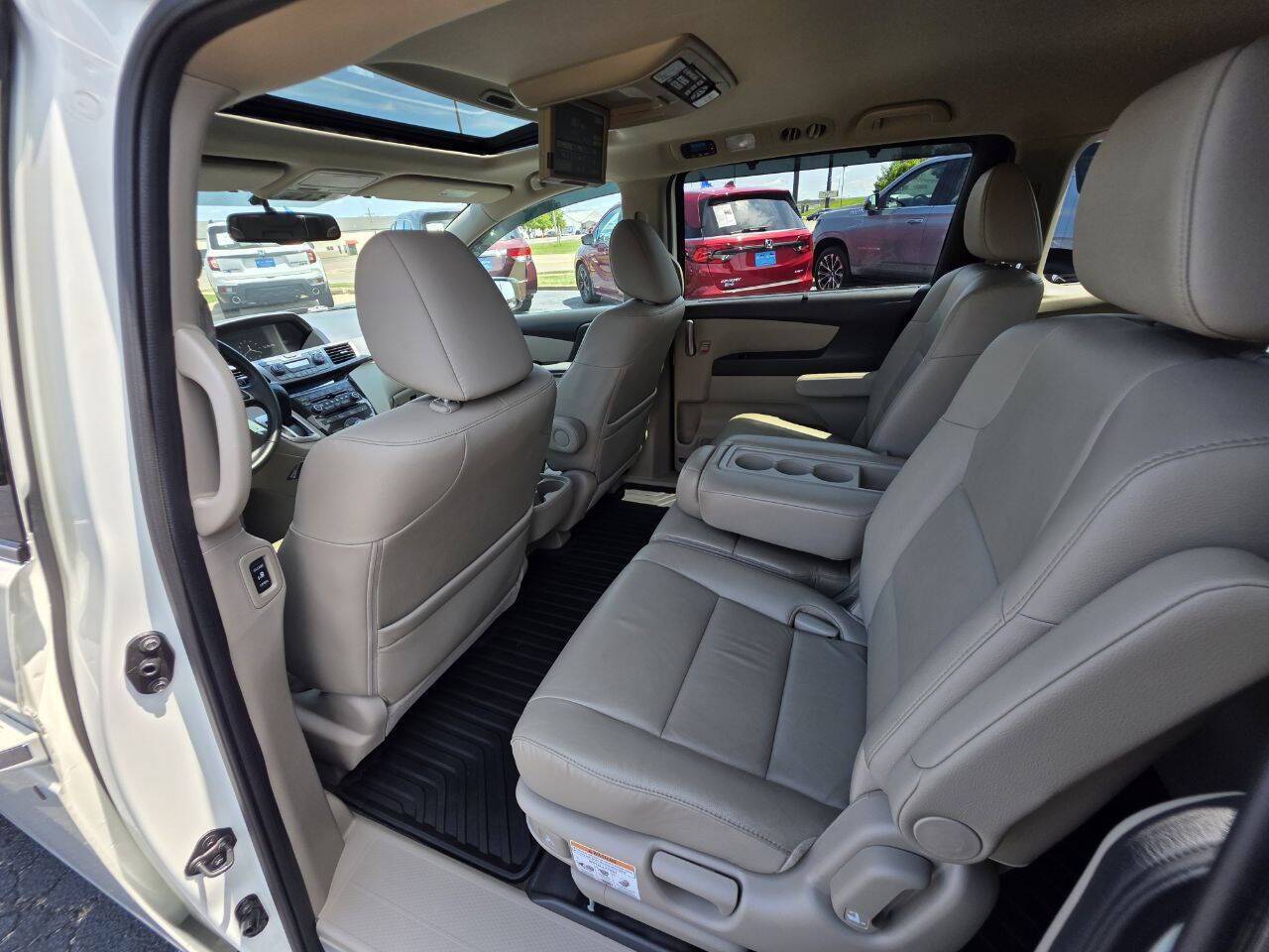 2013 Honda Odyssey Touring 4dr Mini Van Eldridge IA