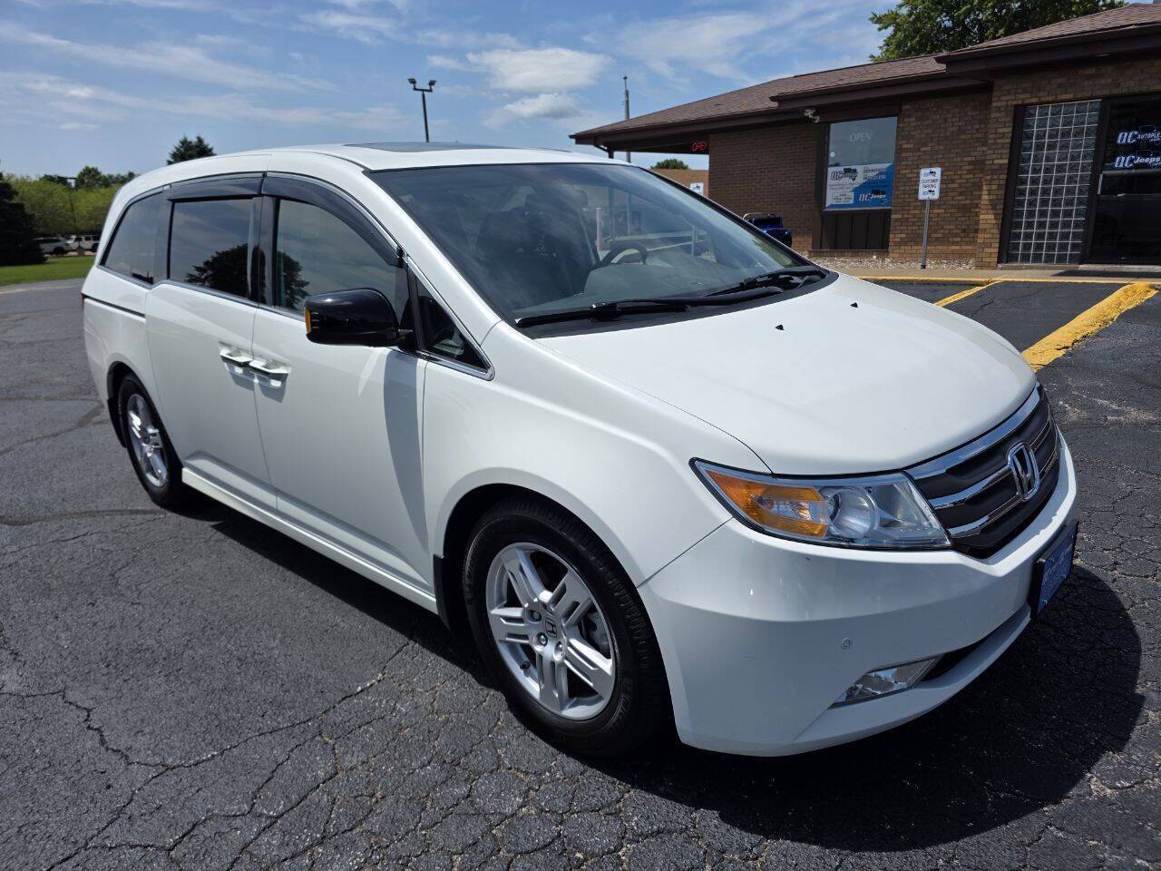 2013 Honda Odyssey Touring 4dr Mini Van Eldridge IA