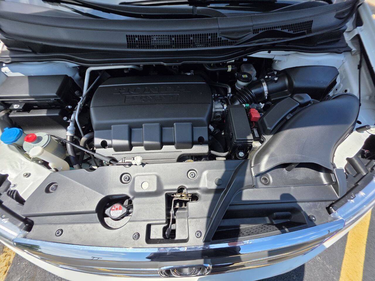 2013 Honda Odyssey Touring 4dr Mini Van Eldridge IA