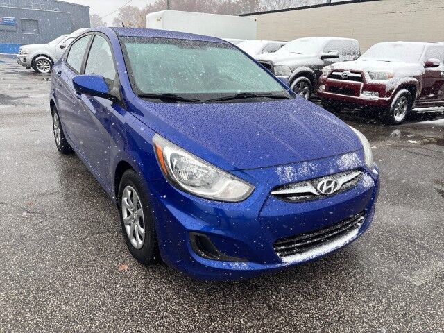 2013 Hyundai Accent GLS
