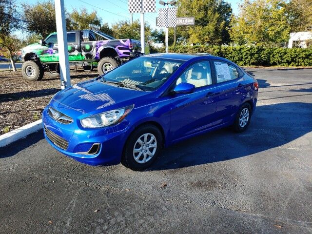 2013 Hyundai Accent GLS