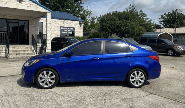 2013 Hyundai Accent GLS Houston TX