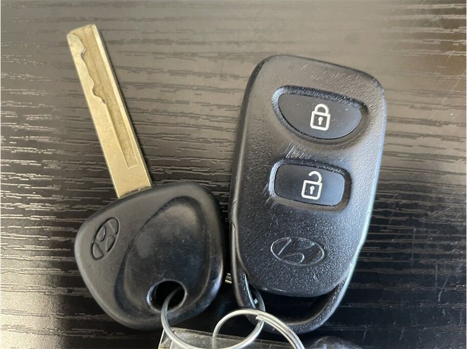 2013 Hyundai Accent GLS Sedan 4D Port Orchard WA