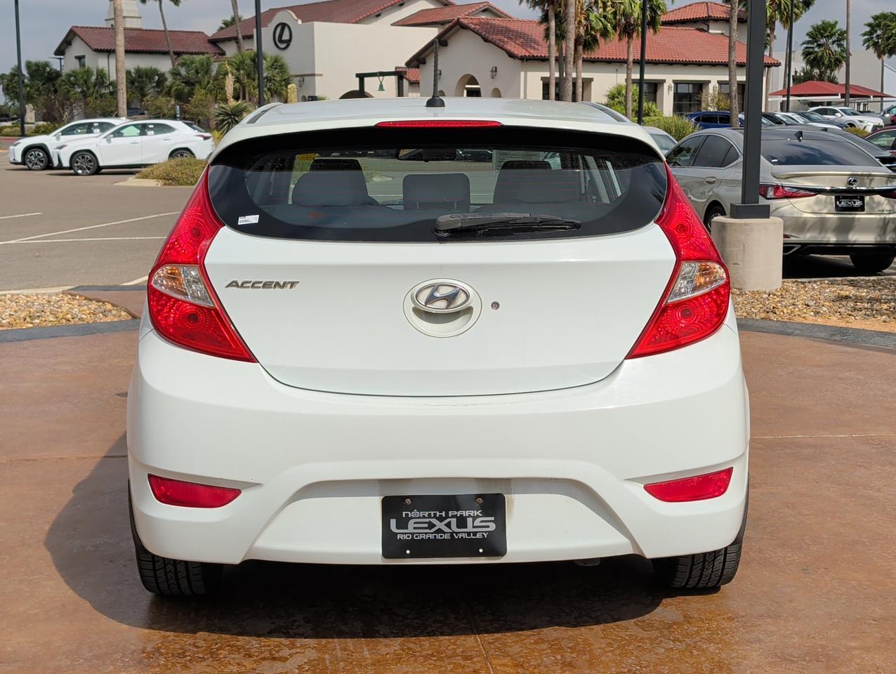 2013 Hyundai Accent SE