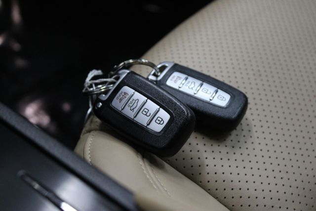 2013 Hyundai Azera LIMITED Chantilly VA