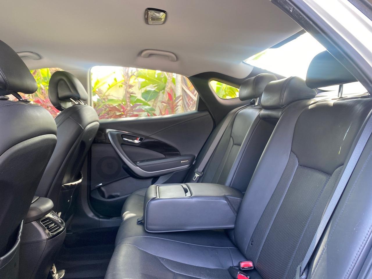 2013 Hyundai Azera LOW MILES 12,752 LEATHER LOADED Pompano Beach FL