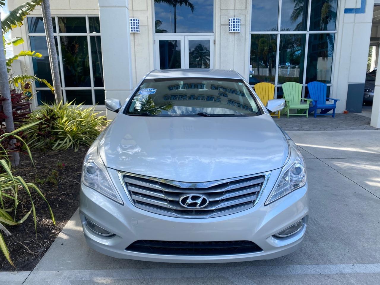 2013 Hyundai Azera LOW MILES 12,752 LEATHER LOADED Pompano Beach FL