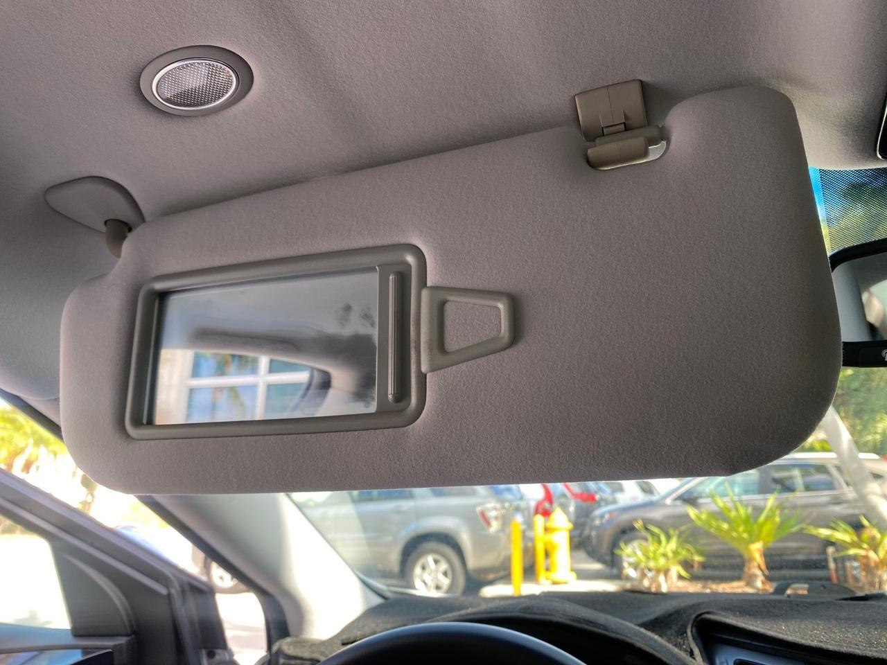 2013 Hyundai Azera LOW MILES 12,752 LEATHER LOADED Pompano Beach FL