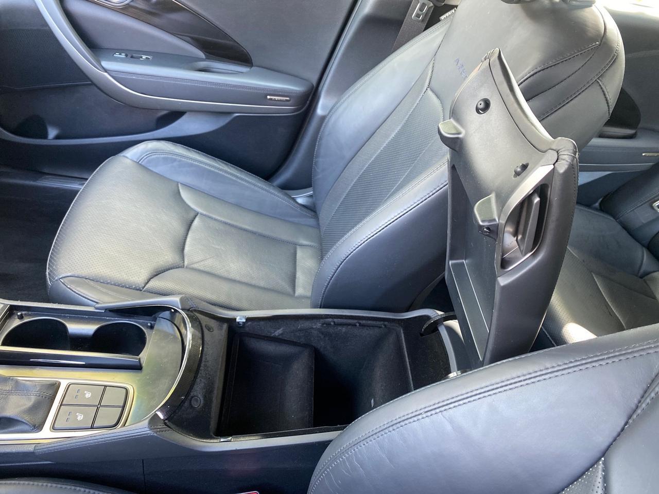 2013 Hyundai Azera LOW MILES 12,752 LEATHER LOADED Pompano Beach FL