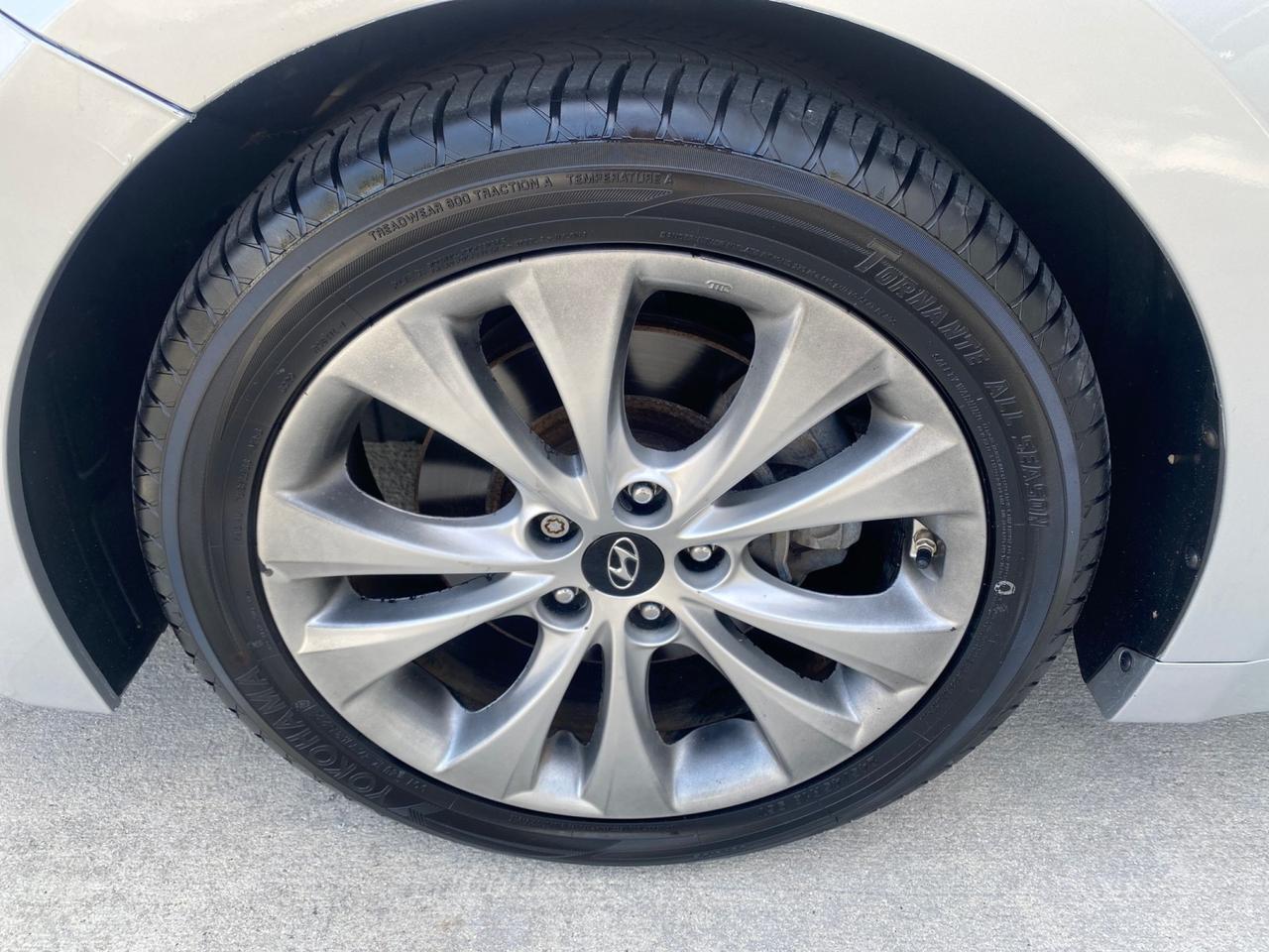 2013 Hyundai Azera LOW MILES 12,752 LEATHER LOADED Pompano Beach FL