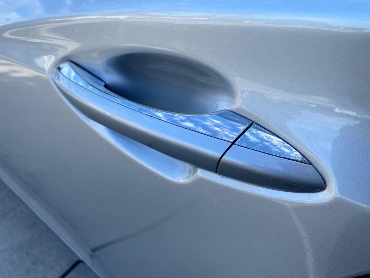 2013 Hyundai Azera LOW MILES 12,752 LEATHER LOADED Pompano Beach FL