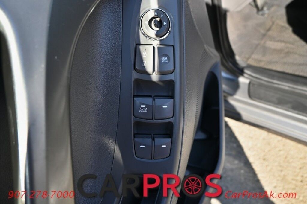 2013 Hyundai Elantra GLS - Automatic - Keyless Entry - Power Mirrors, Windows & Door Locks - Cruise Control - Air Conditioning - Alloy Wheels Anchorage AK