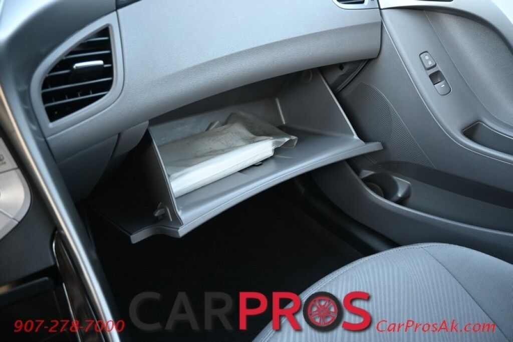 2013 Hyundai Elantra GLS - Automatic - Keyless Entry - Power Mirrors, Windows & Door Locks - Cruise Control - Air Conditioning - Alloy Wheels Anchorage AK