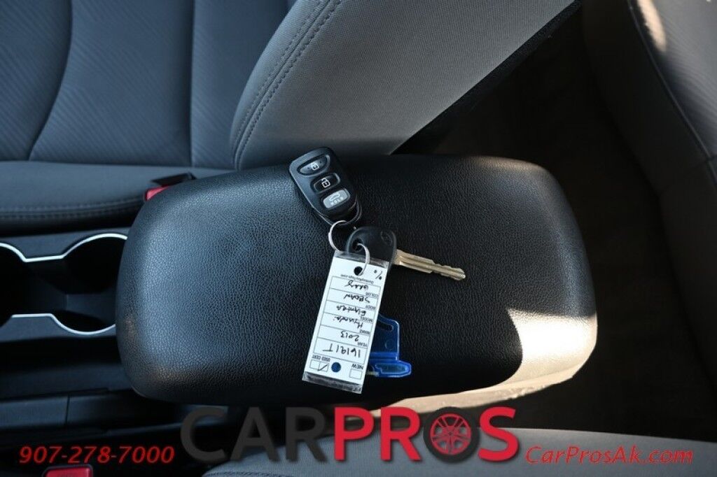 2013 Hyundai Elantra GLS - Automatic - Keyless Entry - Power Mirrors, Windows & Door Locks - Cruise Control - Air Conditioning - Alloy Wheels Anchorage AK