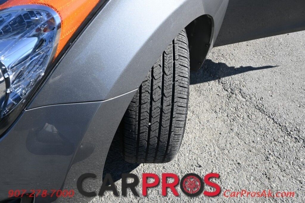 2013 Hyundai Elantra GLS - Automatic - Keyless Entry - Power Mirrors, Windows & Door Locks - Cruise Control - Air Conditioning - Alloy Wheels Anchorage AK