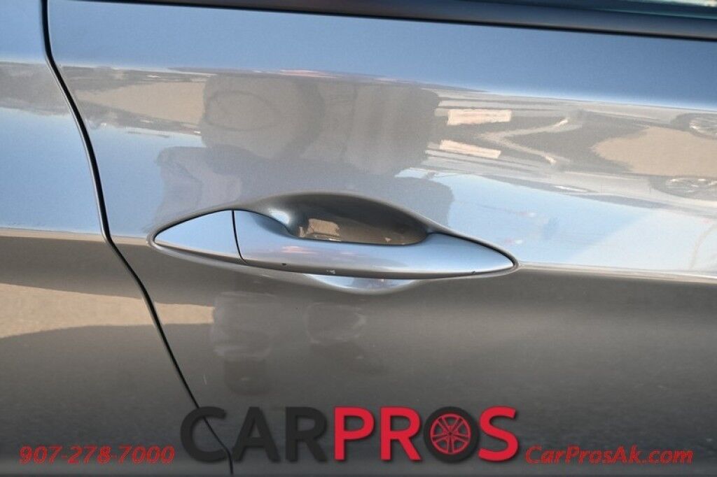 2013 Hyundai Elantra GLS - Automatic - Keyless Entry - Power Mirrors, Windows & Door Locks - Cruise Control - Air Conditioning - Alloy Wheels Anchorage AK