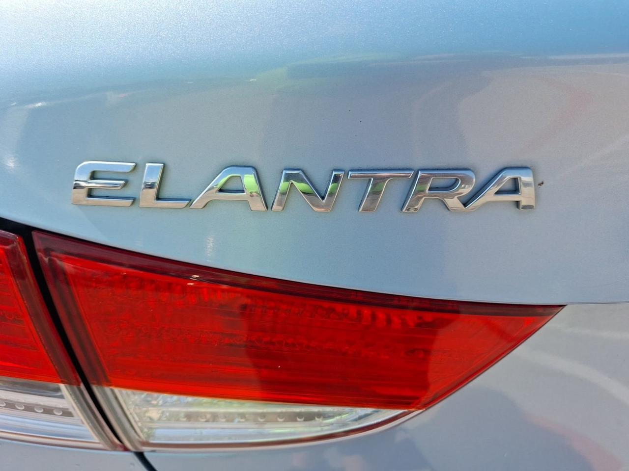 2013 Hyundai Elantra GLS Hurst TX
