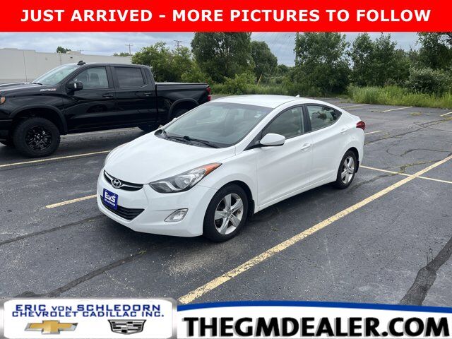 2013 Hyundai Elantra GLS PreferredPkg w/HeatedSeats 16s FogLamps Milwaukee WI