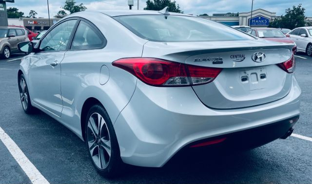 2013 Hyundai Elantra SE