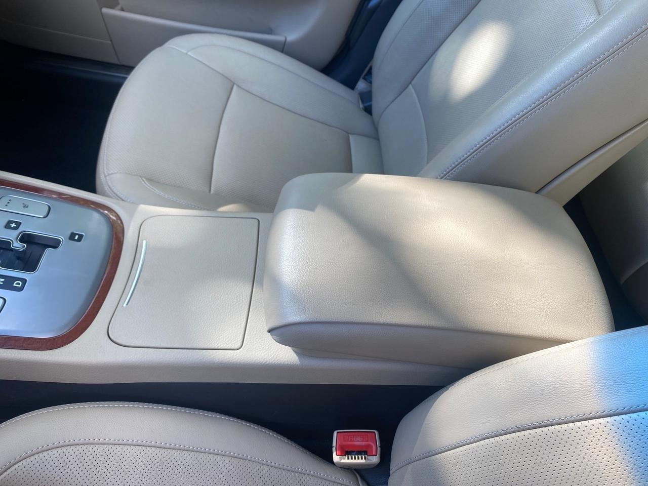 2013 Hyundai Genesis 3.8L LOW MILES 33,575 Pompano Beach FL