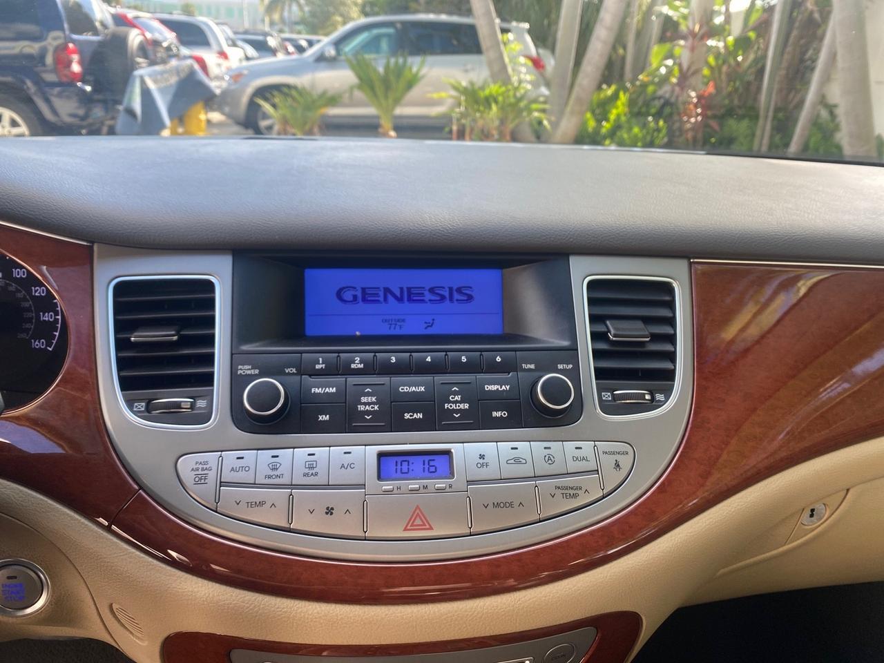 2013 Hyundai Genesis 3.8L LOW MILES 33,575 Pompano Beach FL