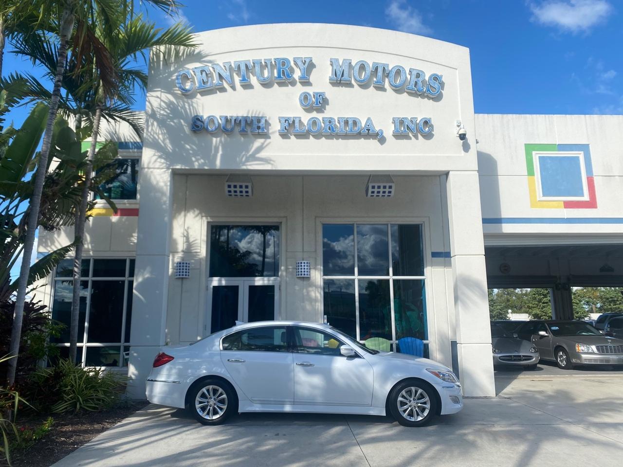 2013 Hyundai Genesis 3.8L LOW MILES 33,575 Pompano Beach FL