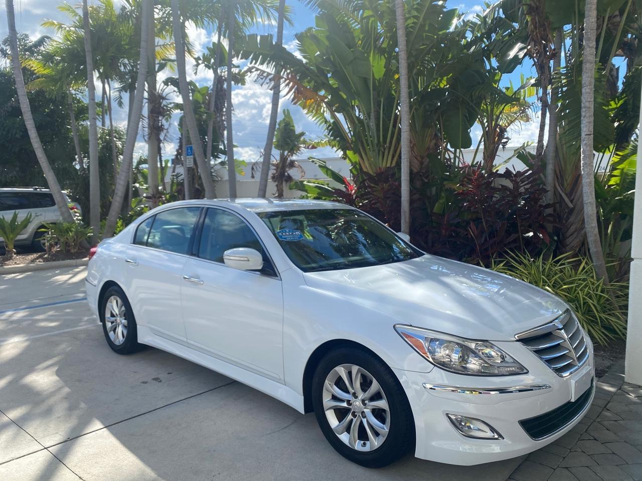 2013 Hyundai Genesis 3.8L LOW MILES 33,575 Pompano Beach FL
