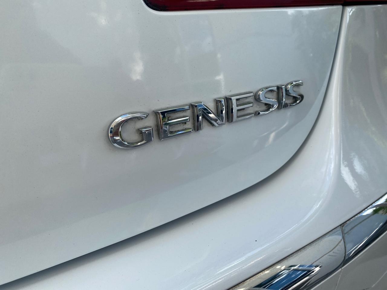 2013 Hyundai Genesis 3.8L LOW MILES 33,575 Pompano Beach FL