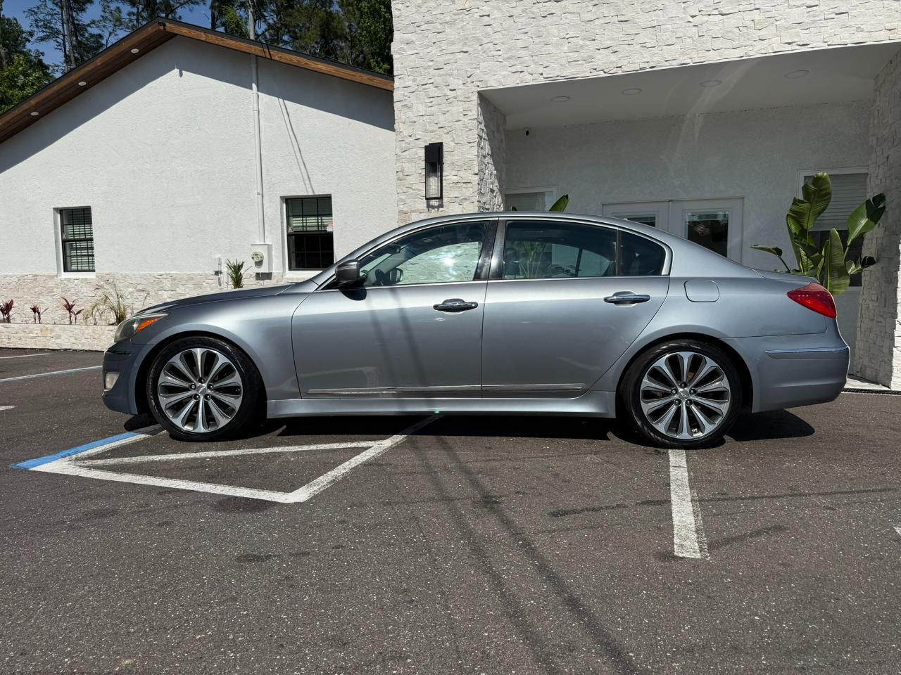 2013 Hyundai Genesis 4dr Sdn V8 5.0L R-Spec Jacksonville FL