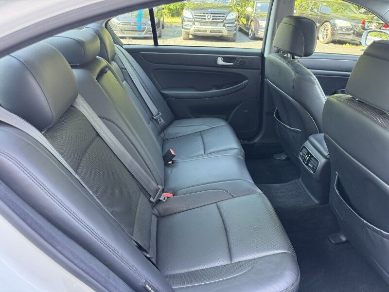 2013 Hyundai Genesis 5.0L R-Spec Willow Grove PA
