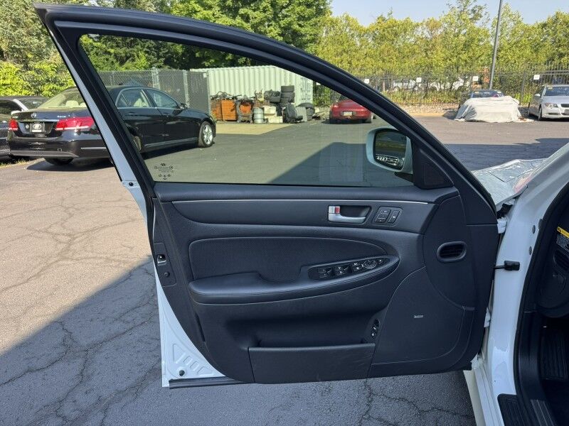 2013 Hyundai Genesis 5.0L R-Spec Willow Grove PA