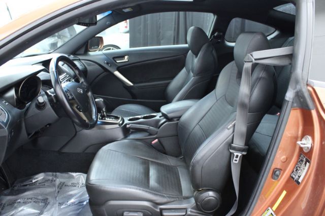 2013 Hyundai Genesis Coupe 3.8 Grand Touring Chantilly VA
