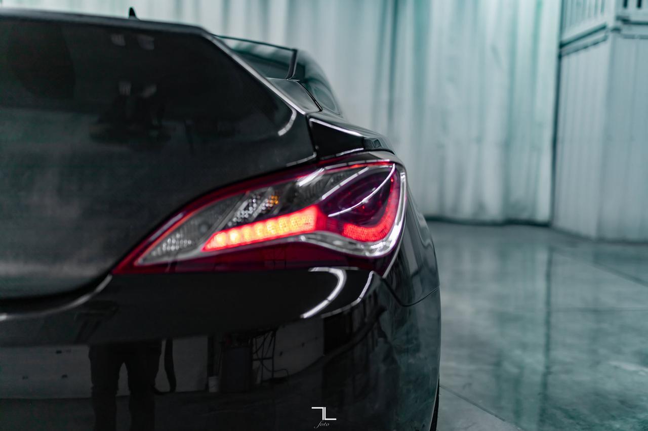 2013 Hyundai Genesis Coupe GT Manual Leather Roof Nav 19" Wheels Red Deer AB