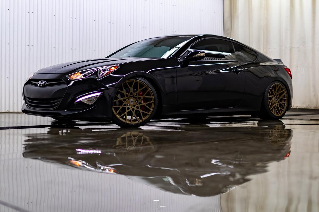 2013 Hyundai Genesis Coupe GT Manual Leather Roof Nav 19" Wheels Red Deer AB