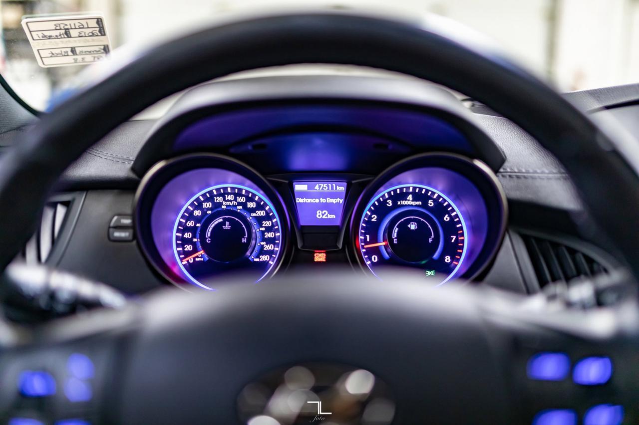 2013 Hyundai Genesis Coupe GT Manual Leather Roof Nav 19" Wheels Red Deer AB