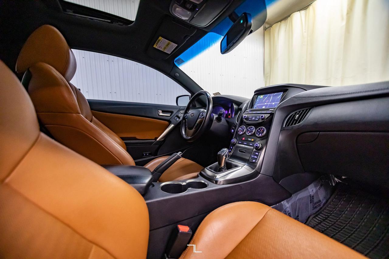 2013 Hyundai Genesis Coupe GT Manual Leather Roof Nav 19" Wheels Red Deer AB